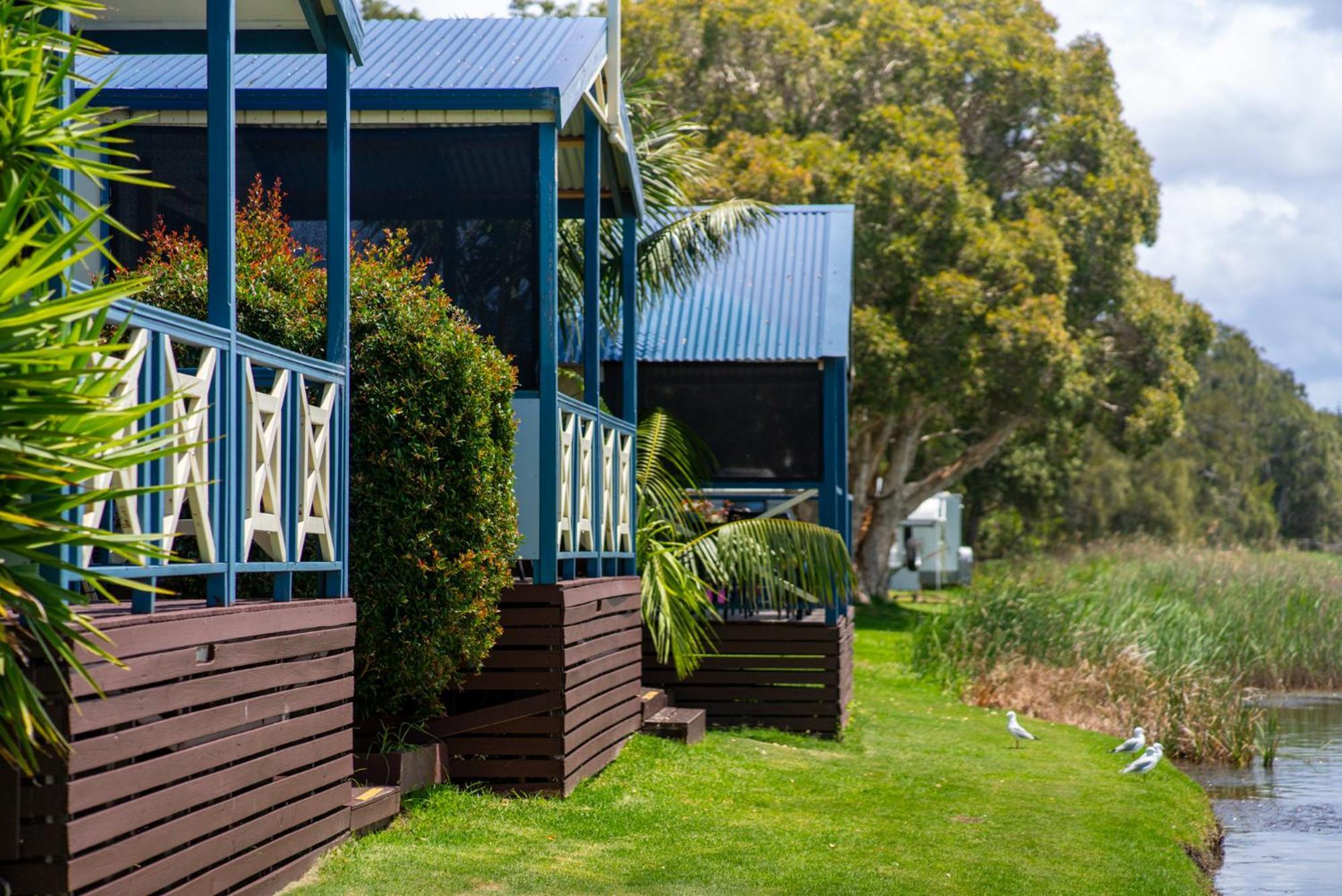 Two Shores Holiday Village Entrance Luaran gambar